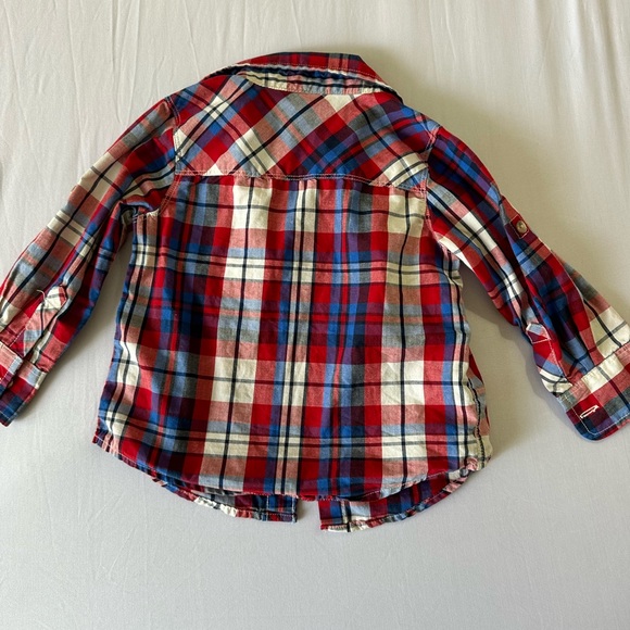 Boys 2T flannels Levi’s & Old Navy - Picture 6 of 7